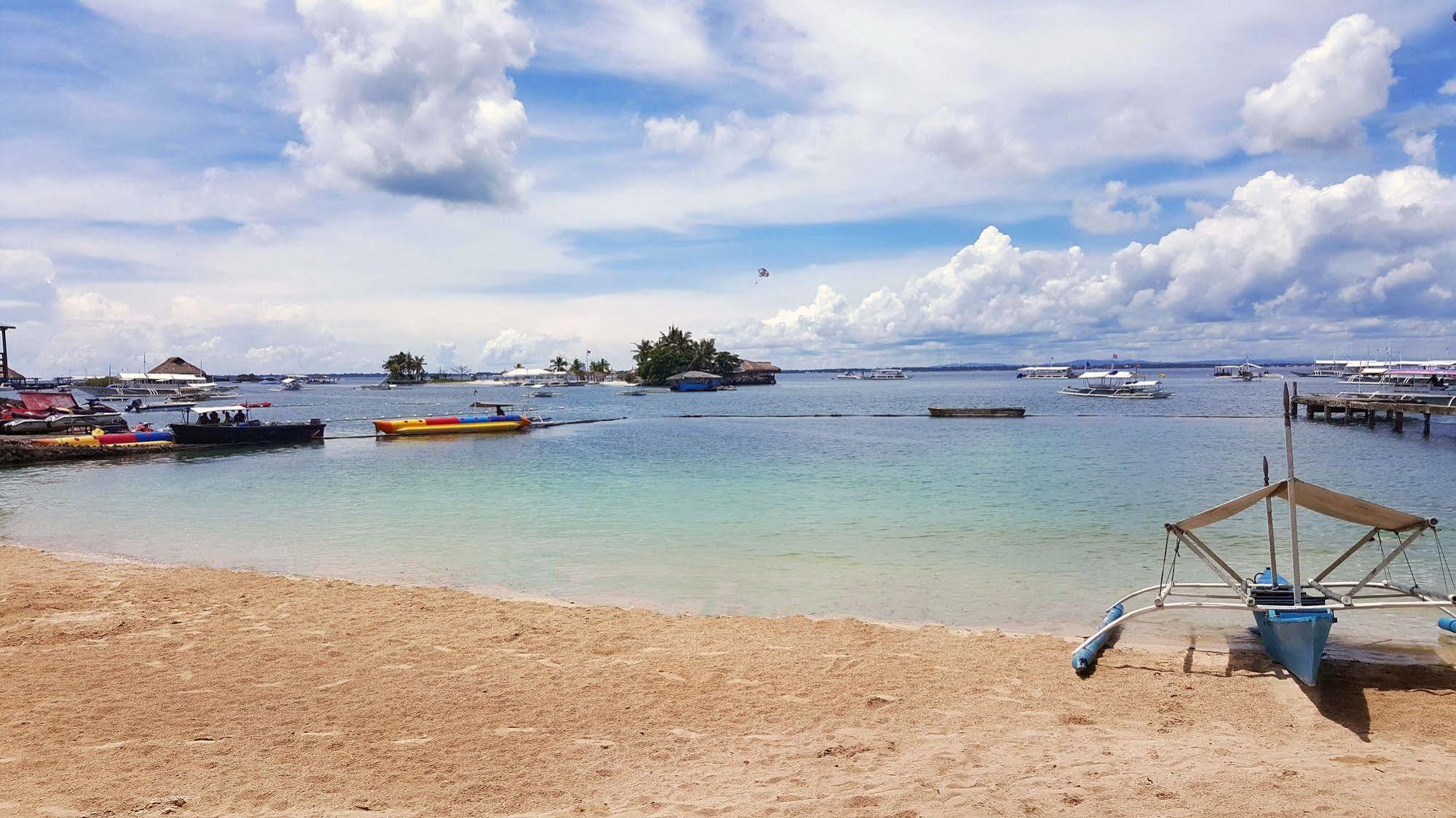 Karancho Beach House Lapu-Lapu City Exterior photo
